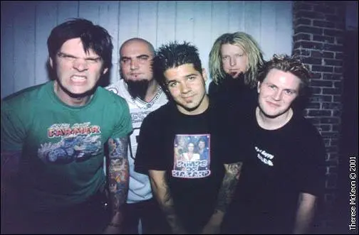 Adema - adema35[1].jpg